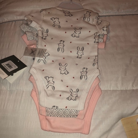 Petit Lem “little love” bunny themed- NB size - Picture 4 of 5